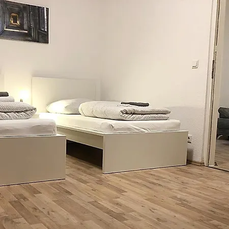 Cosy Three With Flatscreen Tv * Recklinghausen
