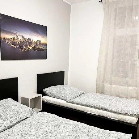 Cosy Three With Flatscreen Tv * Recklinghausen